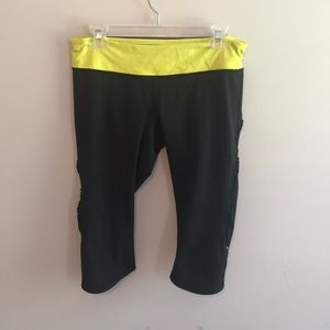 Lululemon cropped leggings